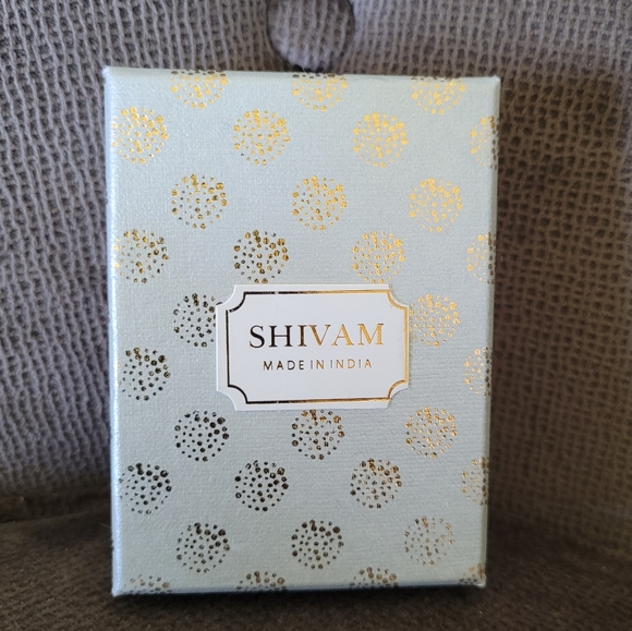 Shivam Silver Moonstone🌙 Earrings - Picture 14 of 14